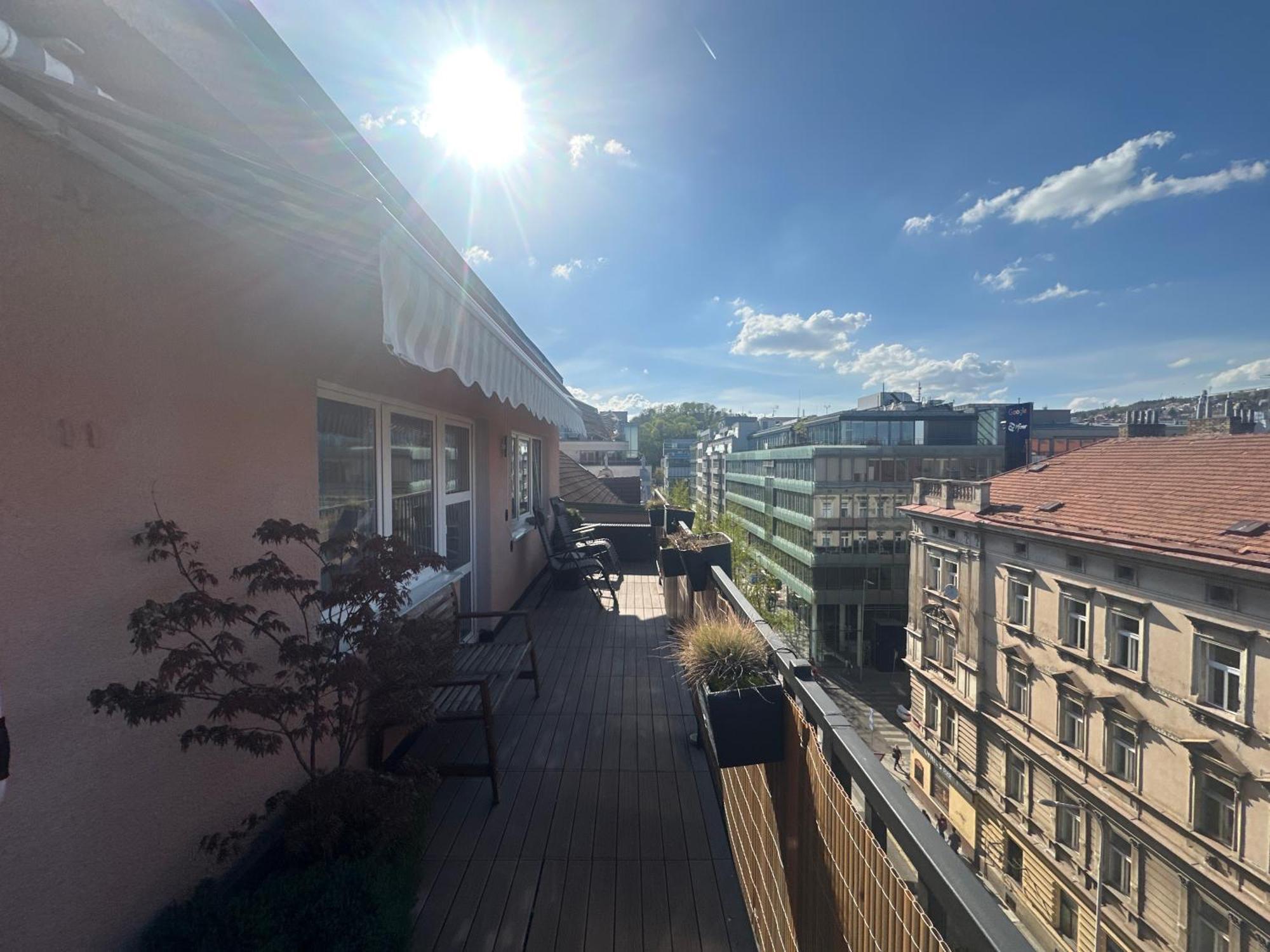 Andel Apartment With Terrace Praha Eksteriør bilde